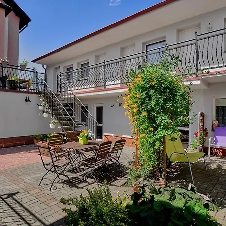 Séjour chez l'habitant Goscinne Malibu